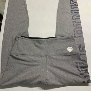 Victoria’s secret gray logo yoga pants
